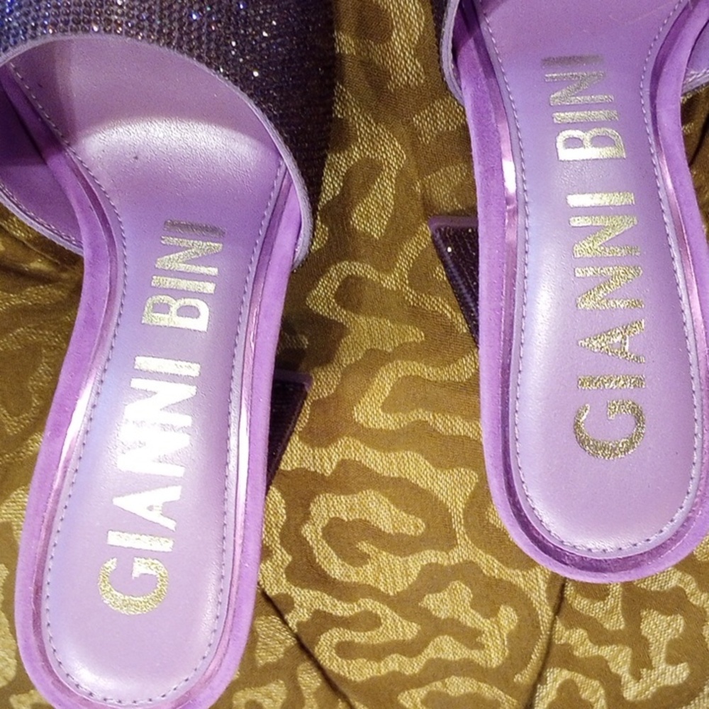 Gianni Bini Heels - Picture 7 of 8